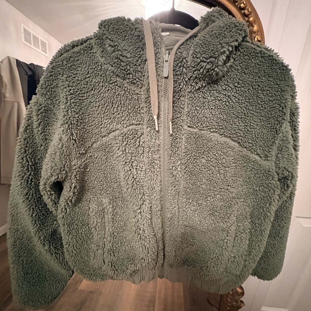 Lululemon Reversible fleece jacket Green twill